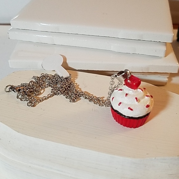 La Ti Da Handmade Creations Jewelry - Cupcake Red White Necklace 18" Silver Tone Food